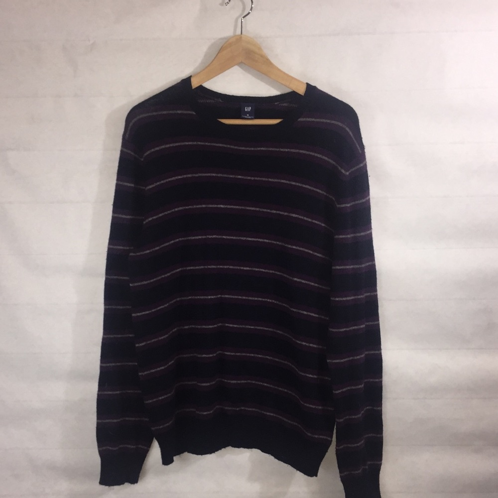 🖤💜GAP WOOL SWEATER💜🖤